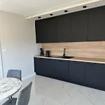 アパート Glamroom