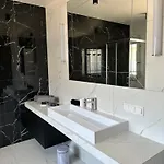Glamroom *