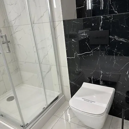 Glamroom