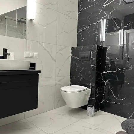 Glamroom *