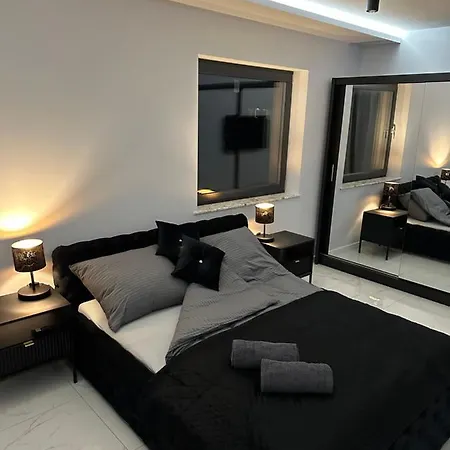 Glamroom