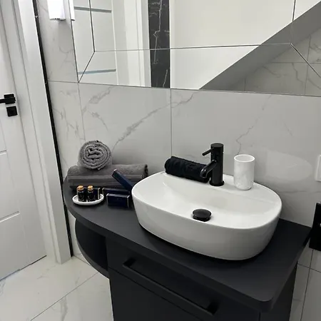 Glamroom Διαμέρισμα Mechelinki